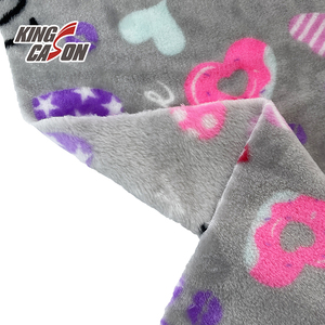 KINGCASON Proveedor de tela Poly Two Side Brush 130gsm Personalizado Corazón Impreso Suave Cómodo Franela Fleece Tela para niños - Product Image 4
