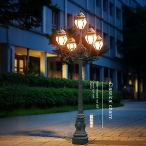 Lámpara de Jardín LED Impermeable de Estilo Europeo Clásico para Exteriores, Farola Antigua de Aluminio para Jardín - Product Image 3