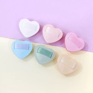 Wholesale Multi Colors Heart Shaped <b>Finger</b> Mini Makeup Sponge Contouring Concealer Foundation Blush Face Eco Makeup Sponge - Product Image 2