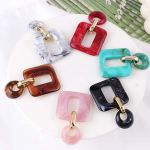 Pendientes Cuadrados Exquisitos de Acrílico para Mujer, Diseño de Nicho Sencillo, Novedad 2026, Joyería de Moda al por Mayor - Product Image 2
