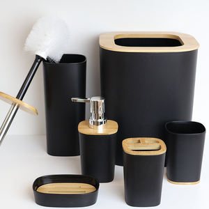 Set di Accessori per Bagno di Lusso Moderni di Alta Gamma per Hotel e Servizi Igienici - Product Image 1