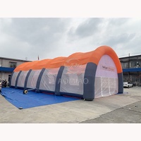 Tente tunnel gonflable multi-courbes imperméable personnalisée pour promotion de marque et salons professionnels