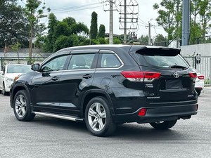 <span class=keywords><strong>Toyota</strong></span> <span class=keywords><strong>Highlander</strong></span> 2.0T 4WD Édition Luxe 7 places SUV <span class=keywords><strong>2018</strong></span>, cuir clair, turbo essence, norme nationale V, <span class=keywords><strong>occasion</strong></span> - Product Image 5