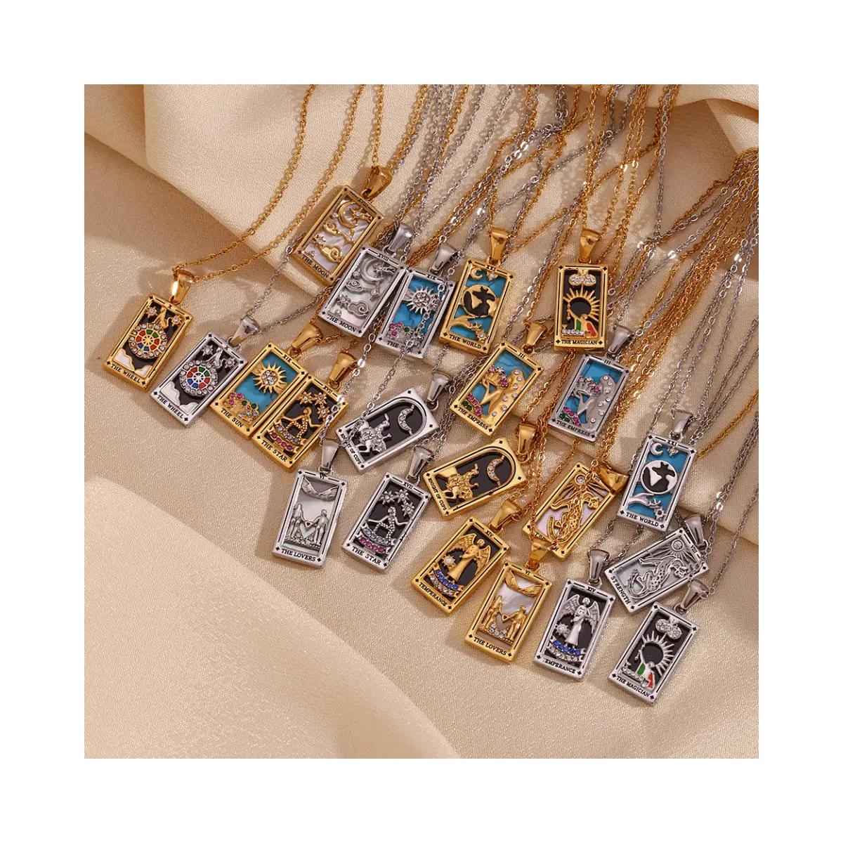 Collier de cartes de tarot vintage en acier inoxydable pendentif en or plaqué 18 carats pour cadeaux mariages fêtes prix de gros