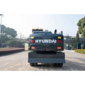 Nueva Excavadora de Ruedas Hyundai HW150A, Excavadora Móvil de 15 Toneladas, Velocidad de Desplazamiento de 40 km/h, Motor Cummins, Pluma de 2 Piezas, Construcción Urbana - Product Image 3