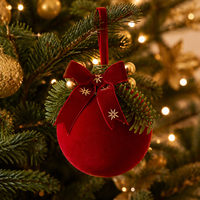 Boules de Noël en velours rouge à suspendre