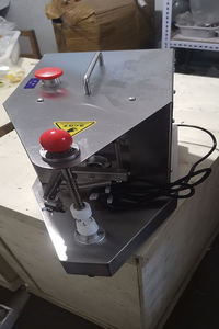 300kg/h Electric Fully Automatic 304 Stainless Steel <b>Fruit</b> & <b>Vegetable</b> Peeling <b>Machine</b> with Easy Operation - Product Image 5