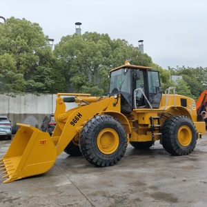 Chargeuse sur pneus d'occasion Cat 966H, faible nombre d'heures, d'origine japonaise, modèle classique robuste, efficace pour les carrières, la construction, etc. - Product Image 4