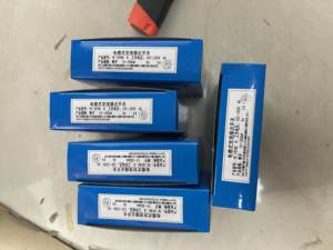 Interruptor de Proximidad Inductivo Tiankang TK-18Y8D B 100% Nuevo y Original - Product Image 1