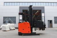 Chariot élévateur électrique avec batterie au lithium pour entrepôt à allées étroites
