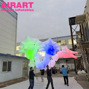Dragón inflable gigante de tres cabezas con iluminación LED blanca, marioneta inflable de dragón para desfiles nocturnos, carnavales y eventos. - Product Image 4