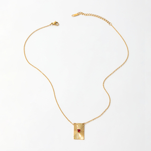 JLN0222 Joolim <span class=keywords><strong>Collana</strong></span> <span class=keywords><strong>con</strong></span> Ciondolo in Acciaio Inossidabile Placcato Oro 18K PVD, Impermeabile, Delicato Cuore di <span class=keywords><strong>Rubino</strong></span> <span class=keywords><strong>Rosso</strong></span> <span class=keywords><strong>con</strong></span> Diamanti - Product Image 4