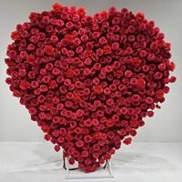 Arche de fleurs artificielles en forme de cœur de roses rouges en soie pour décoration de mariage et de fête de demande en mariage