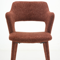 Chaise de salle à manger élégante et moderne avec assise et dossier rembourrés, sièges élégants pour restaurant, hôtel et mobilier d'intérieur