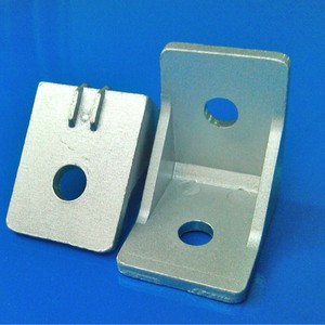 Profilé en aluminium industriel 4040, support d'angle 3038, connecteur à angle droit épaissi à trous ronds, série en alliage 6000 - Product Image 1