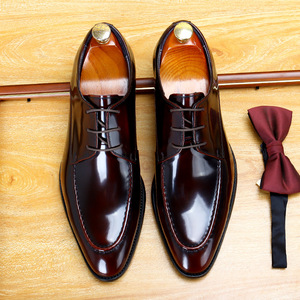 รองเท้าหนังผู้ชายสไตล์ลำลองสุดอินเทรนด์ ทันสมัย ใช้งานได้หลากหลาย - Product Image 1