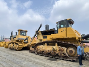 Bulldozer Shantui d'occasion SD90 SD16 SD22 SD32 SD42 SD52 SD90 avec moteur Cummins et pompe, modèle 2022, <span class=keywords><strong>prix</strong></span> abordable à vendre - Product Image 5