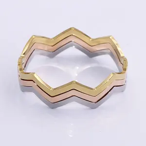 Wholesale custom stainless steel fashion jewelry 18K gold plated wave design personalized geometric cuff bracelet bangle women