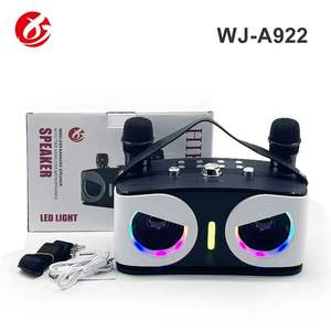 Altoparlante Karaoke WJ-A922 con 2 Microfoni, Speaker Wireless Portatile con Luce LED Atmosferica, Doppio Microfono per Campeggio, Feste e Karaoke all'Aperto - Product Image 4