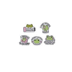 Simpatica rana citazioni emotive spille smaltate socialmente esauste va bene non stare per tutto il tempo spilla con risvolto distintivo gioielli regali - Product Image 1