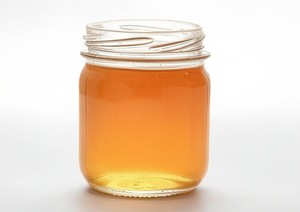 Most Demanded <b>Raw</b> <b>Organic</b> <b>Honey</b> Sourced Directly from Nature for Supports Digestion or Immunity Available for Wholesale Supply - Product Image 6