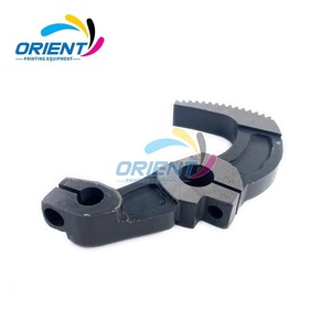 ترس قطاعي عالي الجودة 323-3501-300 بـ 15 سنًا 3233501300 لقطع غيار آلة الطباعة الأوفست كوموري GS26P - Product Image 4