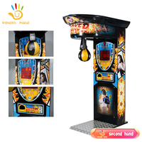 Jeu d'arcade de boxe Big Punch, machine de jeu de boxe électronique, machine de jeu sportive en métal dans un centre de jeux vidéo