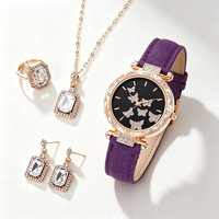 Montre délicate pour femme avec cadran papillon de 33 mm, bracelet en PU, collier carré en strass, bague et boucles d'oreilles assorties