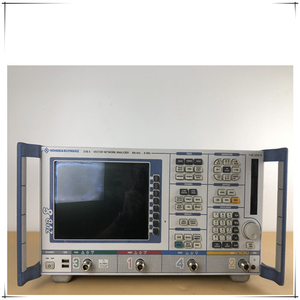 Analyseur de réseau Rohde & Schwarz R&S ZNB8/ZNB4 d'occasion, 9 kHz~8,5/20/40 GHz, haute précision, classe 2, 10 kW - Product Image 2