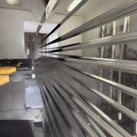 Système de peinture en poudre Litone avec cabine de prétraitement, récupération cyclonique, four de cuisson et convoyeur pour extrusion d'aluminium CE