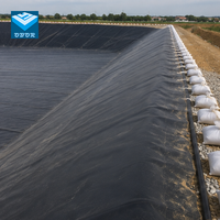 Bassin de sédimentation temporaire pour chantier de construction avec revêtement en HDPE