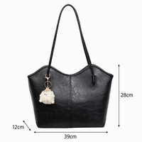Sacs à bandoulière pour femmes avec pendentif moelleux de grande capacité, sacs fourre-tout classiques pour dames, personnalisables en usine
