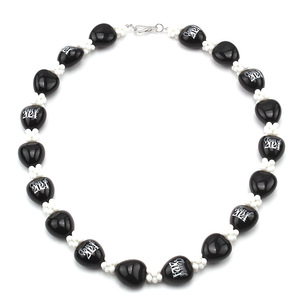 Collar con Forma de Corazón con Nuez de Macadamia, Collar de Perlas de Imitación para Fiesta de Graduación 2024 - Product Image 5