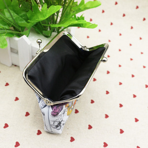 Túi Đựng Tiền Xu PU Logo Tùy Chỉnh Túi Đựng Mỹ Phẩm Có Khóa Ví Cầm Tay Túi Đựng Tiền Xu Hình Chim Túi Khóa Đóng Mở 12*10Cm - Product Image 2