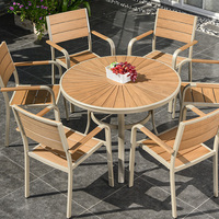 Ensemble de table de jardin extensible moderne haut de gamme personnalisé en plastique, bois et alliage d'aluminium