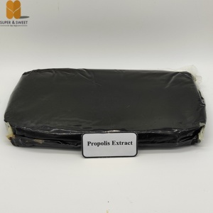 Extrait de <span class=keywords><strong>propolis</strong></span> d'abeille pur biologique naturel à 98% Bloc brut soluble dans l'eau en vrac pour les produits de santé et de beauté Prix d'usine HACCP - Product Image 6