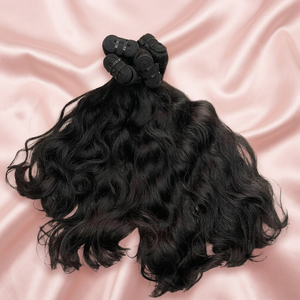 Cheveux Humains Vietnamiens 100% Naturels Ondulés, Tissage Machine Pure Essence, Prêts à Expédier, Texture Volumineuse, Cuticules Saines, Doux - Product Image 3