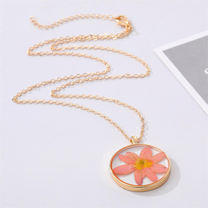 Nuova Collana Retrò Creativa <span class=keywords><strong>in</strong></span> <span class=keywords><strong>Resina</strong></span> Rotonda, Collana Semplice e alla Moda con Fiori Essiccati, Ciondolo Floreale con Colore Preservato per Donne - Product Image 3