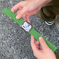 Pour Iwatch Band Double trou respirant Silicone fermoir magnétique Iwatch respirant Silicone Apple Watch Bracelet Bracelet