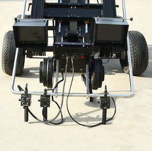 Grue de cinéma télescopique Techno de 9 m avec bras télescopique électrique de 4,8 m à 9 m - Product Image 3