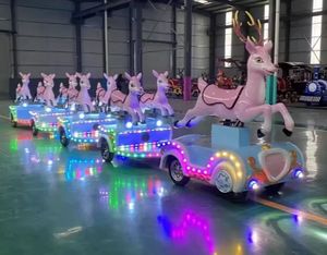 Parc d'attractions Modèle de cerf de <span class=keywords><strong>Noël</strong></span> Trackless <span class=keywords><strong>Train</strong></span> Ride Batterie électronique pour enfants <span class=keywords><strong>Train</strong></span> touristique - Product Image 2