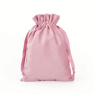 Pochette à cordon personnalisée en velours pour bijoux, sac à cordon avec logo, pochette à maquillage plate à cordon, idéale pour les cadeaux - Product Image 4