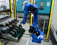 Robot industriel Yaskawa Motoman MH24, 24 kg, 1730 mm, avec pince et vision 3D pour l'assemblage d'équipements de préparation de commandes en usine