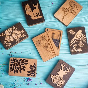 Astuccio in legno porta forniture per cucire piccola scatola artigianale con magnete ago Minder per ricamo strumento regalo per <span class=keywords><strong>Crafter</strong></span> - Product Image 3