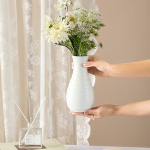 <b>Plastic</b> Flower Vase White Minimalist Design For Living Room Home Decor Unbreakable <b>Small</b> Size - Product Image 1