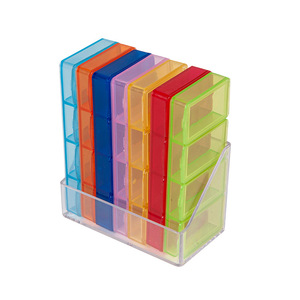 28 frames Color transparent plastic pill storage box Four compartments portable travel medicine box Small medicine box in stock