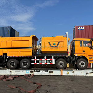 SINOTO 11990*2530*3960mm Pulvérisateur d'asphalte et de <span class=keywords><strong>gravier</strong></span>, pulvérisateur de bitume, scellant d'asphalte, pompe à moteur Cummins synchrone - Product Image 4