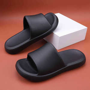 Chaussons d'été confortables pour femmes en EVA, antidérapants, pour intérieur et salle de bain, tailles 35-40, séchage rapide, design convivial pour les couples - Product Image 1