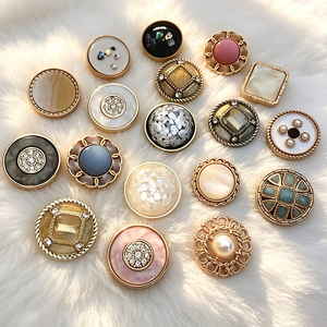 Decorative Metal Ornament <b>Buttons</b> High Polished Gold Zinc Alloy Round Custom Embossed Logo Brass Shank Craft <b>Buttons</b> - Product Image 3