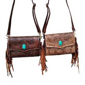 Bolso Bandolera de Cuero Genuino Estilo Bohemio con Borlas y Cierre de Broches, para Todas las Temporadas - Product Image 1